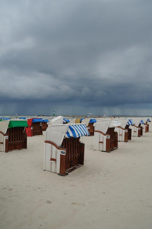 Strand-Hotel Huebner Росток Экстерьер фото